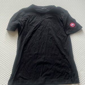 Canada goose Tshirt